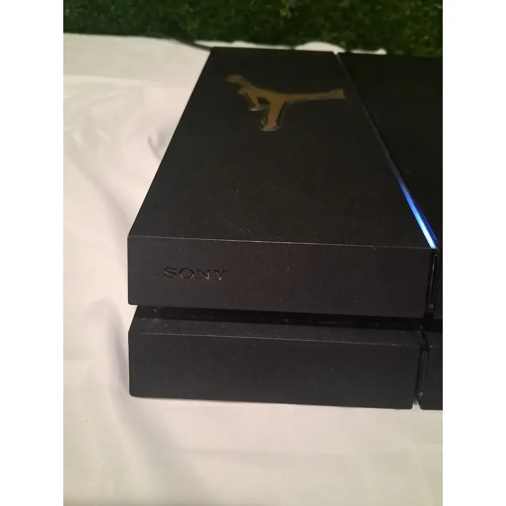Sony PlayStation 4 PS4 Fat 500GB Black Console Only - Tested & Working - Jordan
